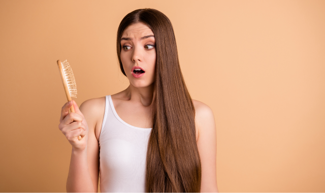 Saç Dökülmesi Problemi ile Nasıl Başa Çıkılır?